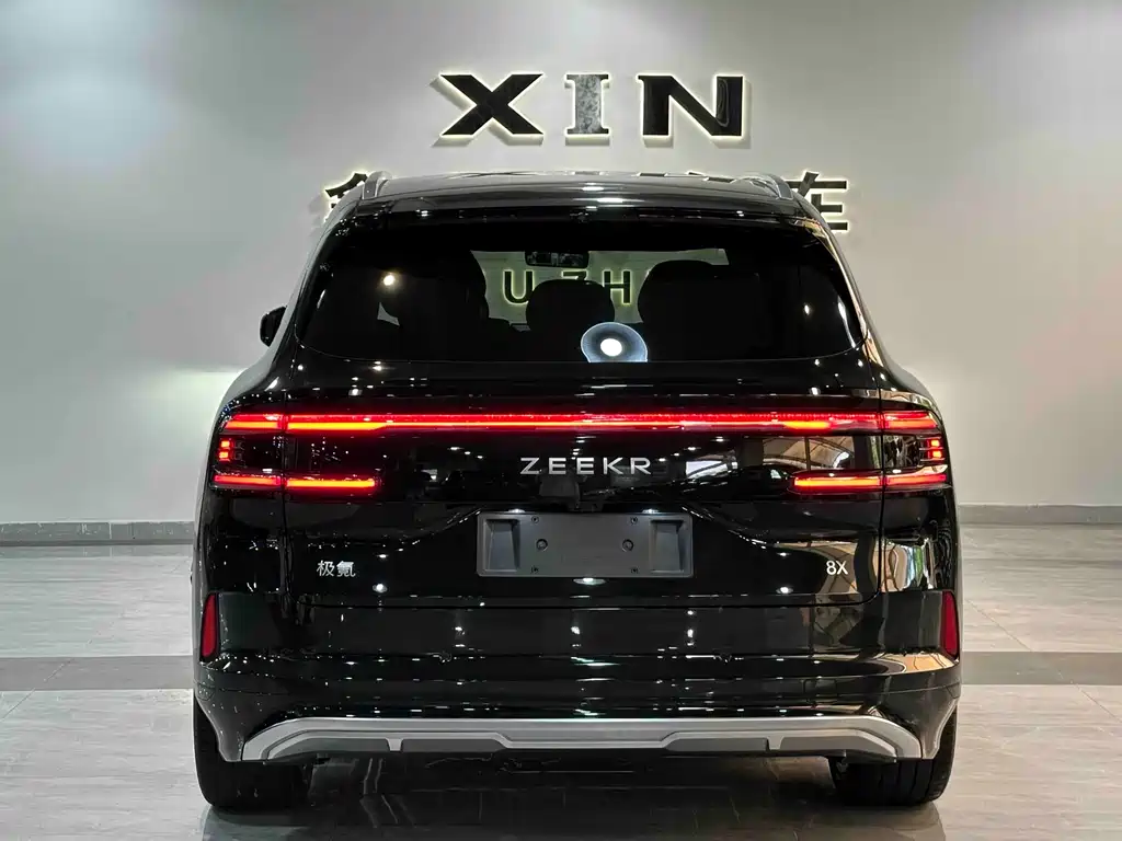 Zeekr 8X 2026 Ultra+ 70kWh