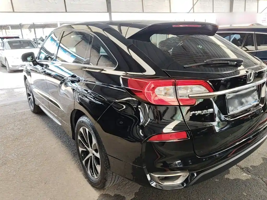 Honda Avancier — миниатюра 5