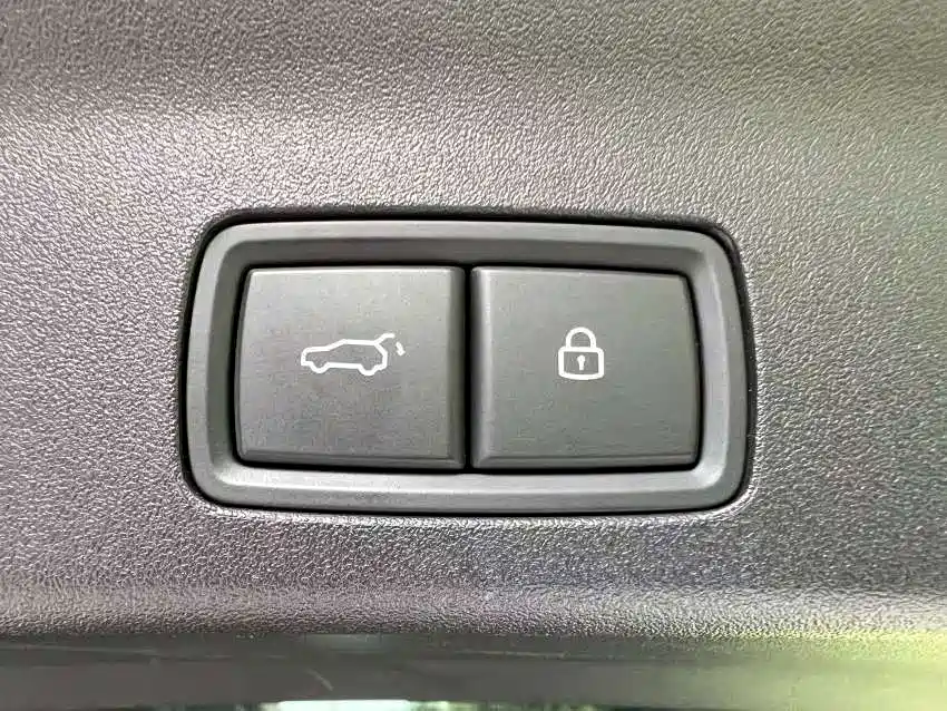 Li Auto Li L9 — миниатюра 13