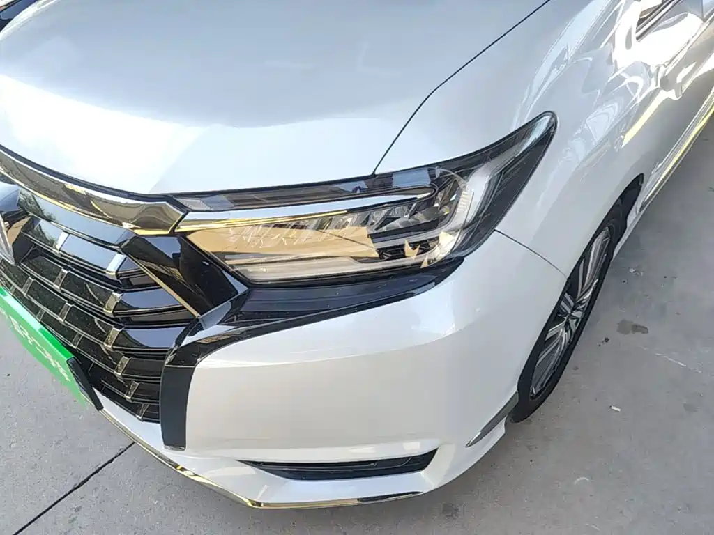 Honda Elysion — миниатюра 24