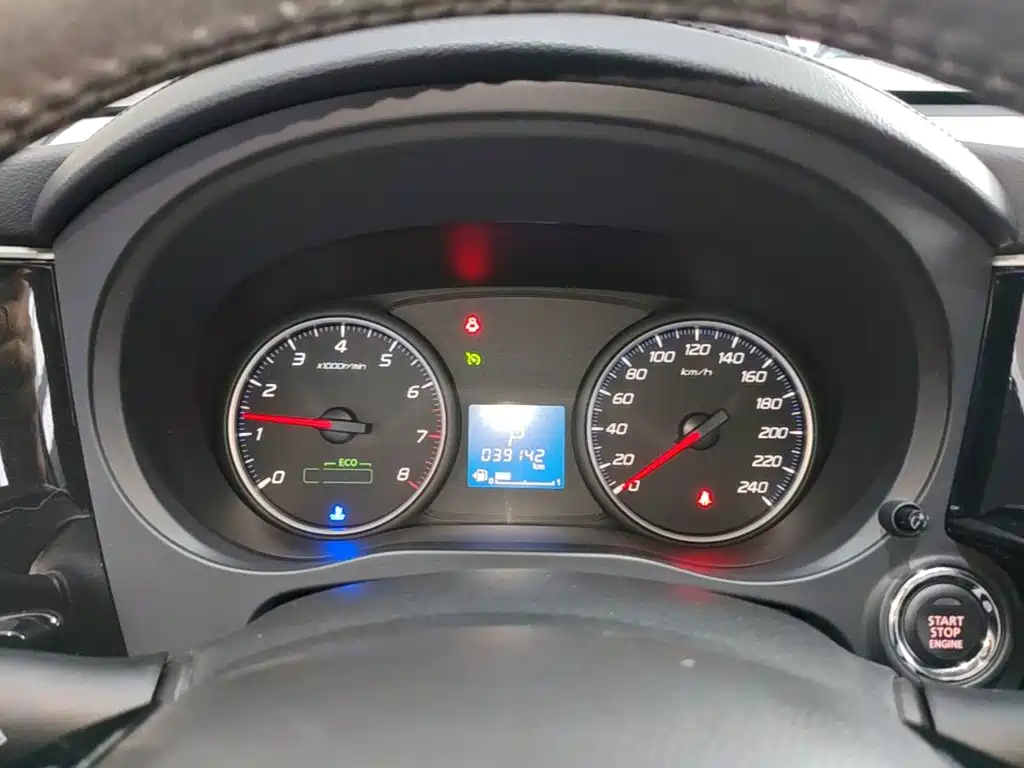 Mitsubishi Outlander — миниатюра 12