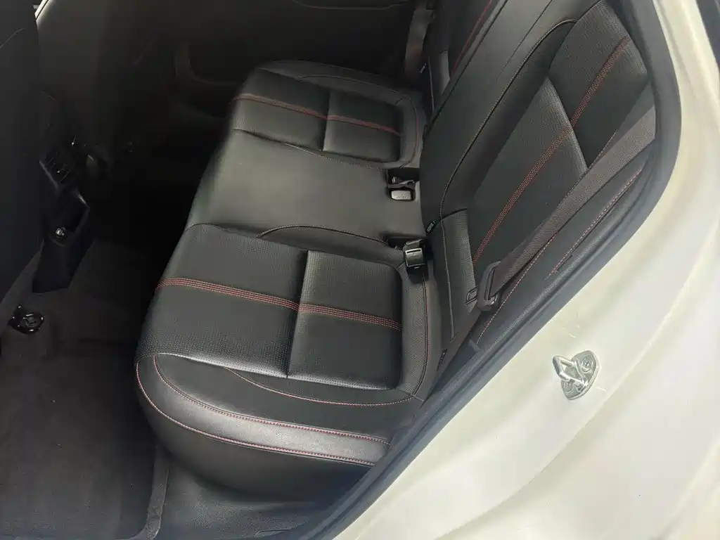 Kia KX3 — миниатюра 2
