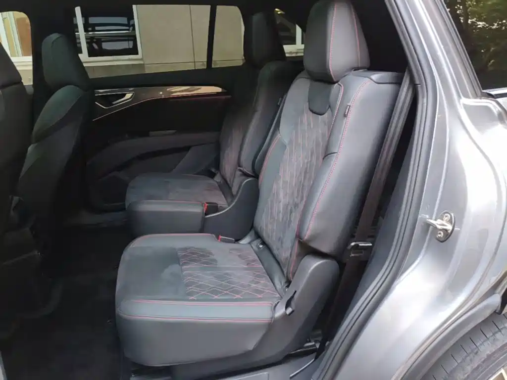 Audi Q5 e-tron — миниатюра 17
