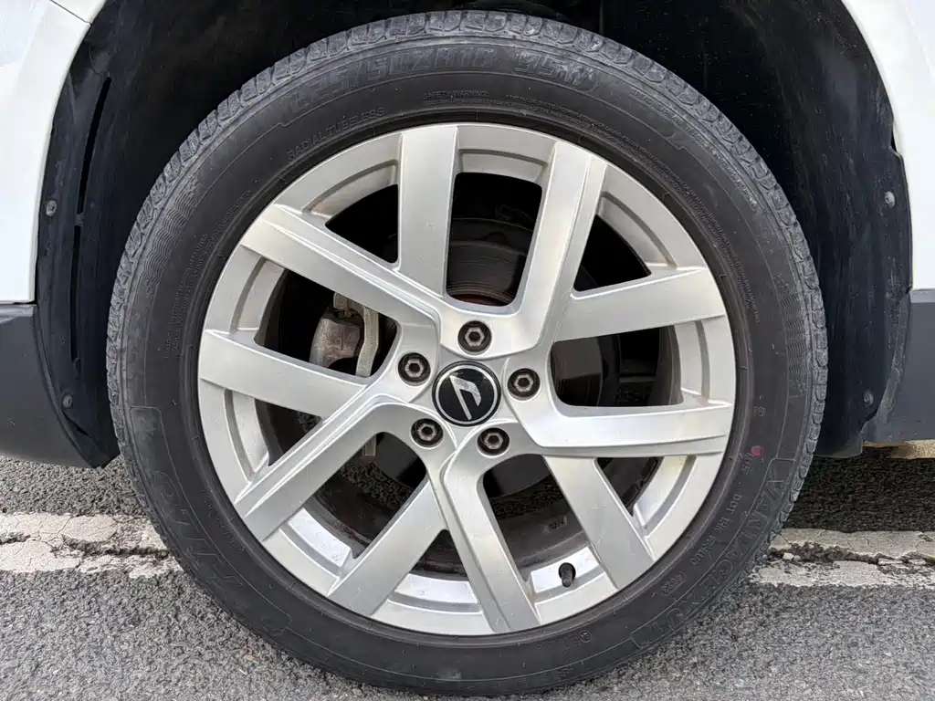Jetta VS7 — миниатюра 15