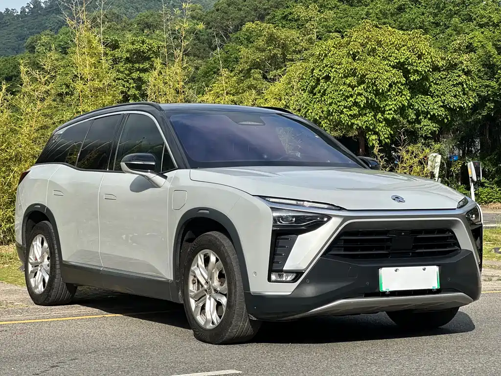 NIO NIO ES8