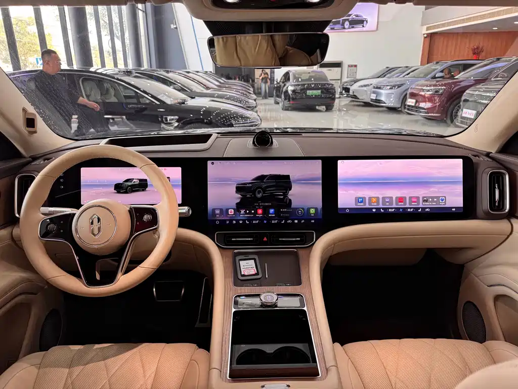 AITO ASK THE WORLD M9