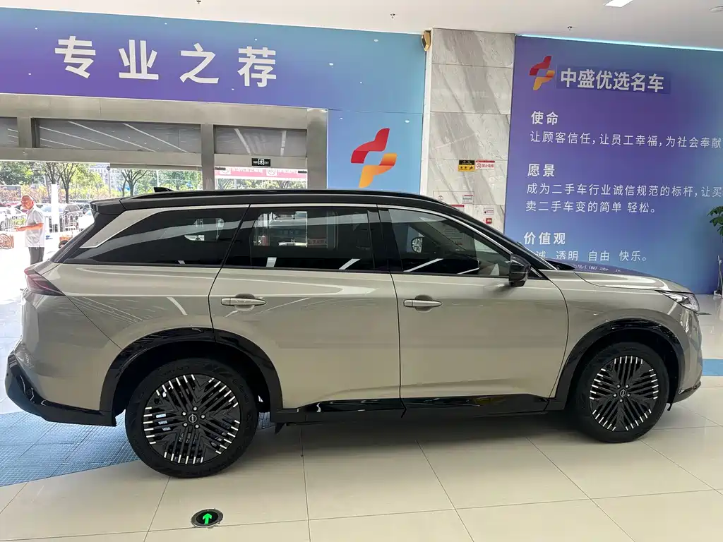 Nissan Pathfinder — фотографии объявления, Фото 6