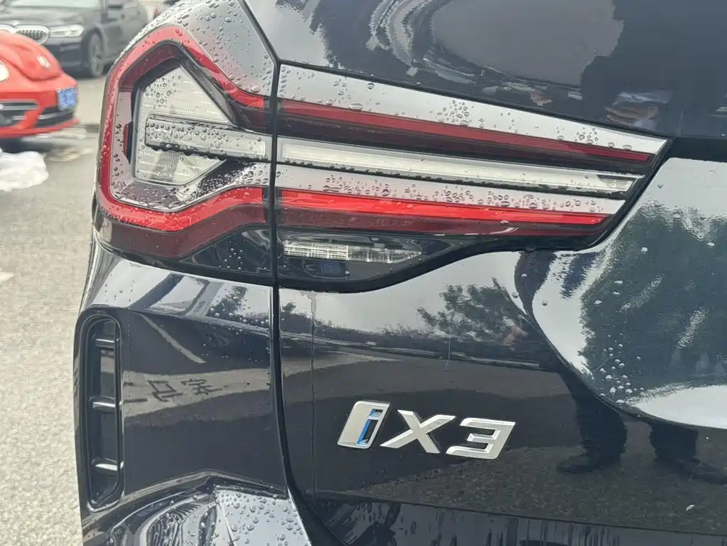 BMW iX3 2022 Lead