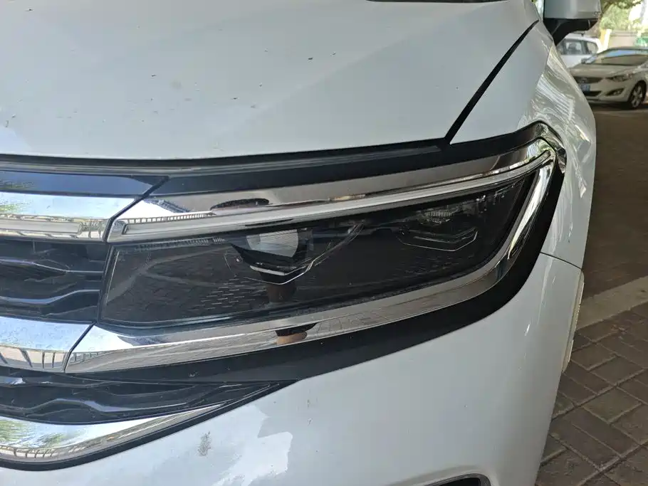 Volkswagen Talagon — миниатюра 5