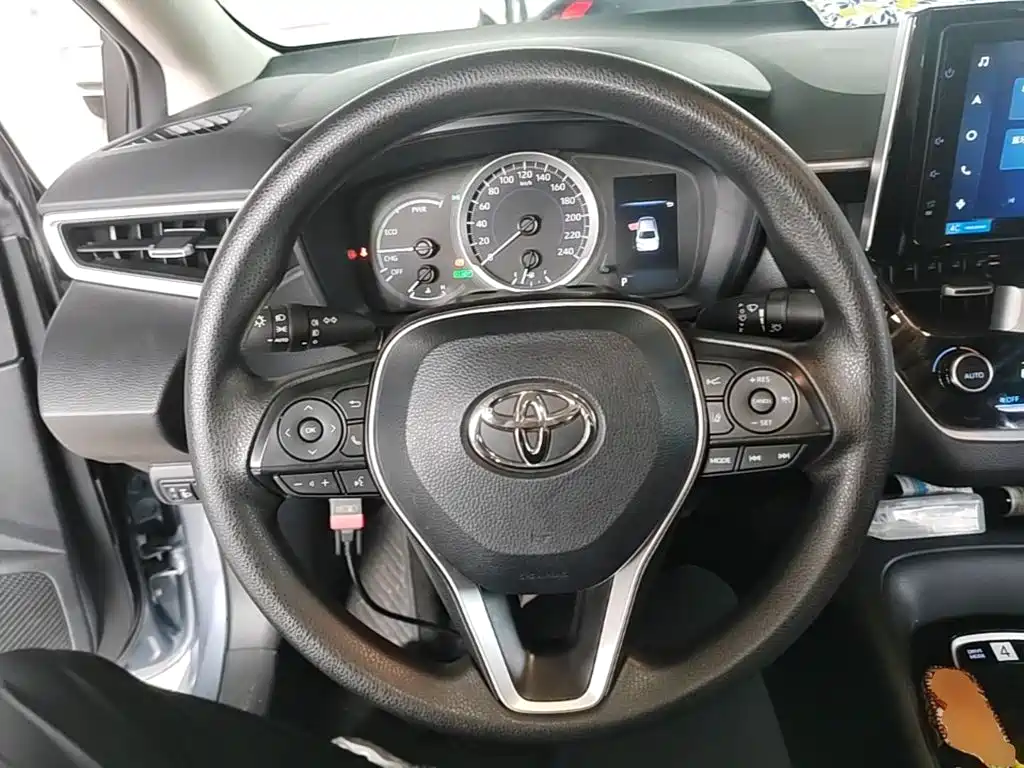 Toyota Corolla — миниатюра 11