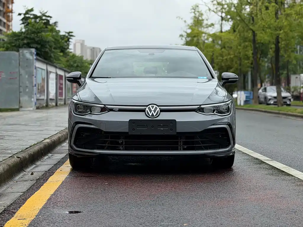Volkswagen Golf — миниатюра 2