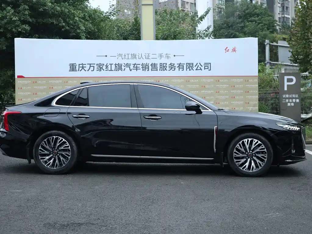 Hongqi Hongqi H5 — миниатюра 3