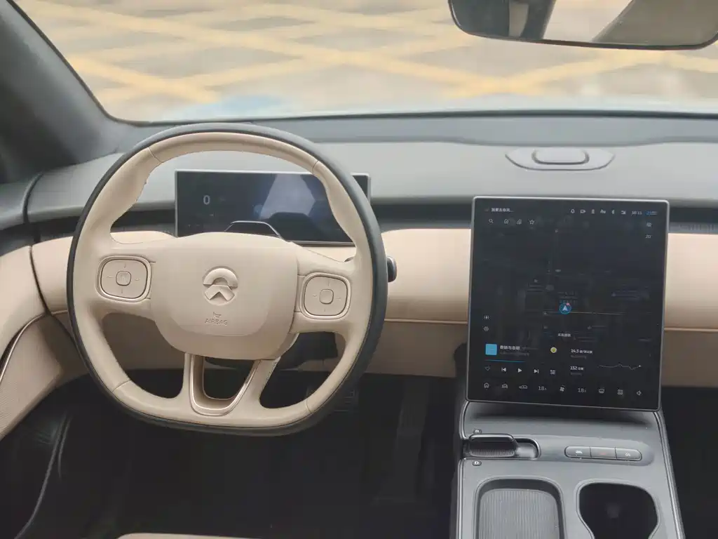 NIO ET5T — миниатюра 6