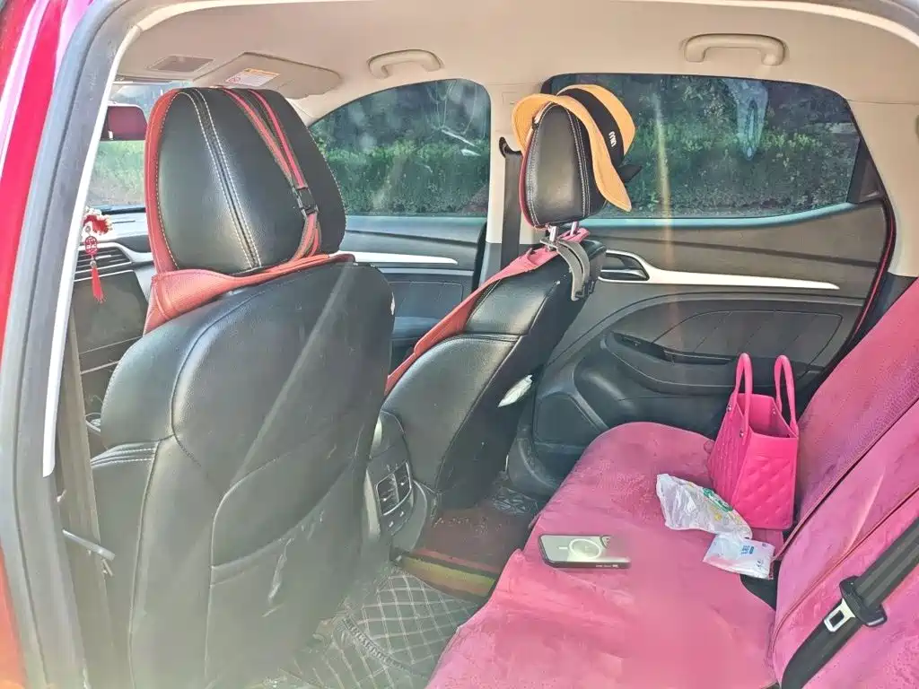 MG ZS — миниатюра 15