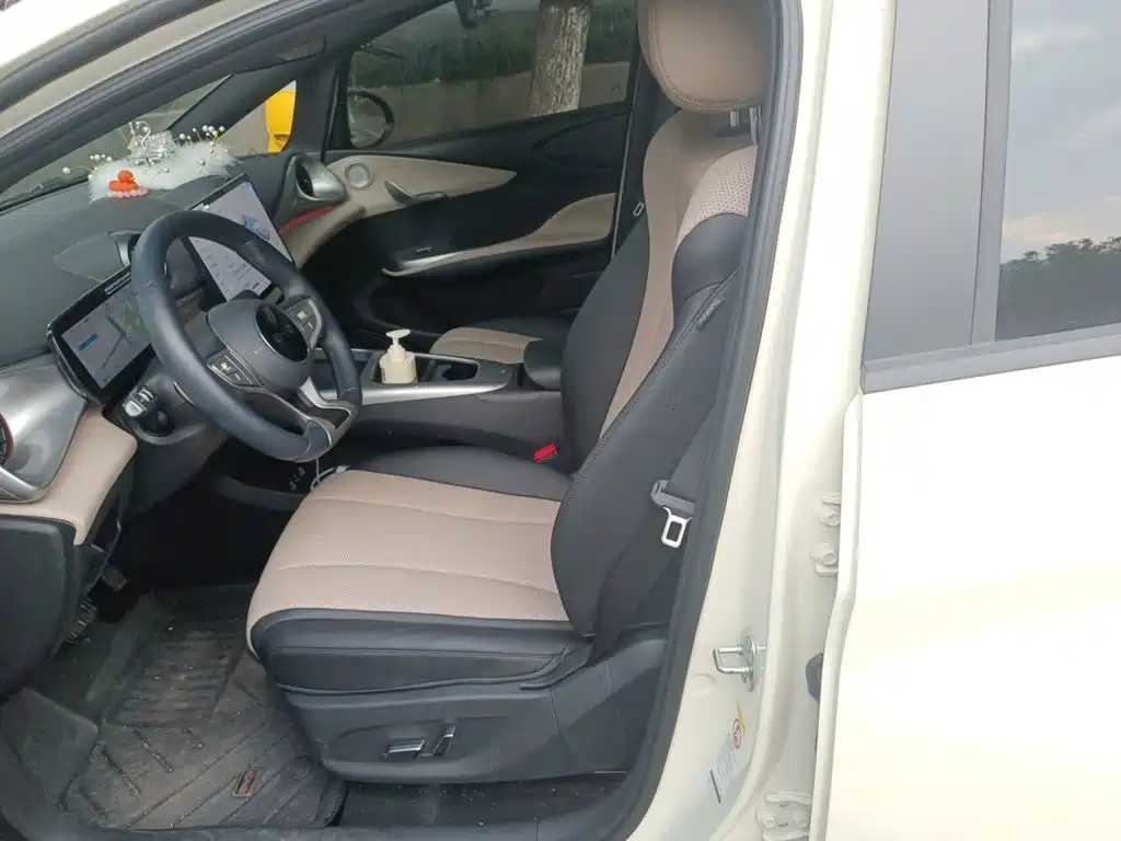 BYD Dolphin — миниатюра 16