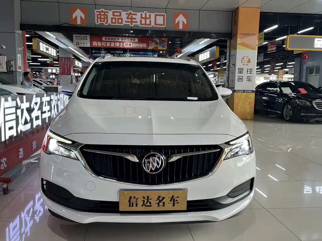 Buick GL6 2021 323T Luxury