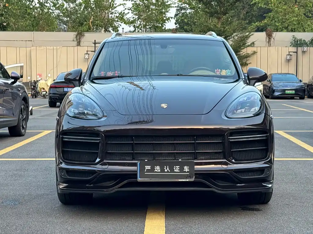 Porsche Cayenne — миниатюра 2