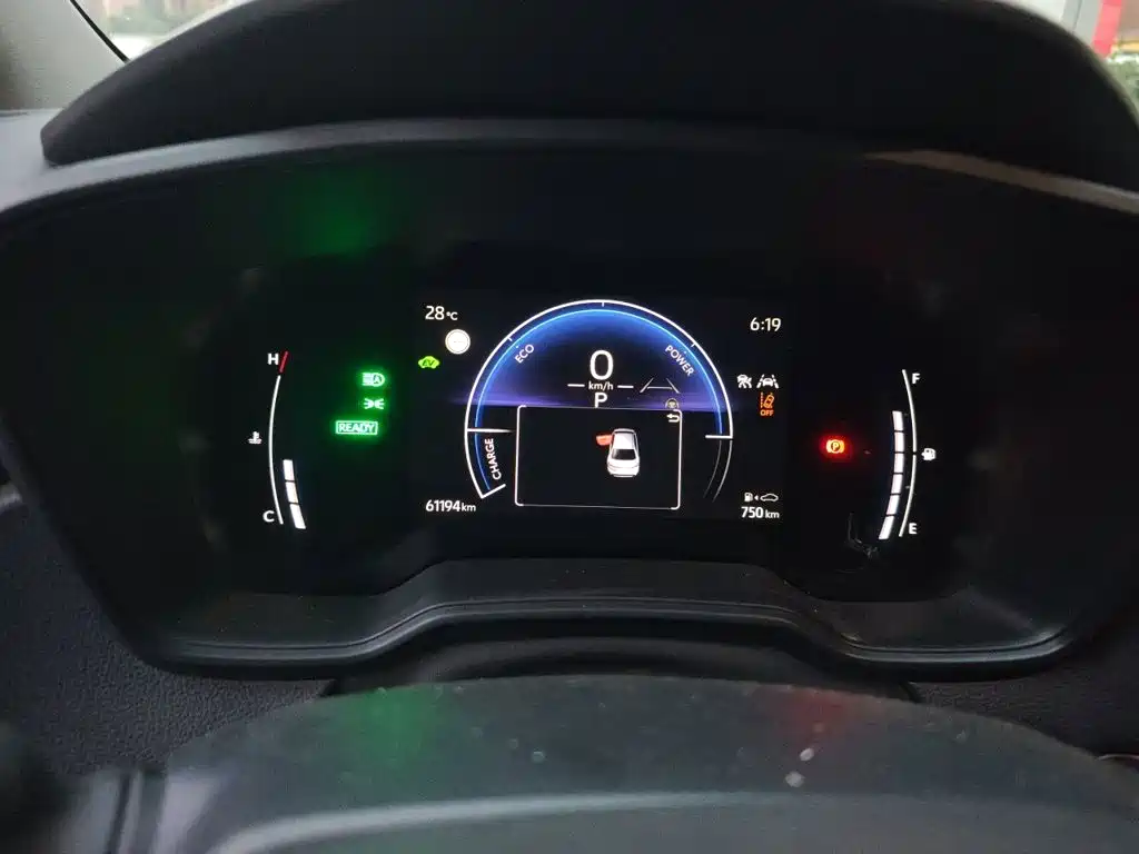 Toyota Corolla — миниатюра 12