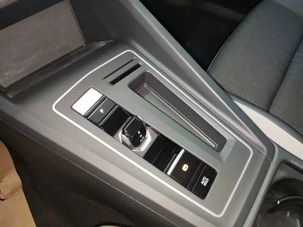Volkswagen Golf — миниатюра 14