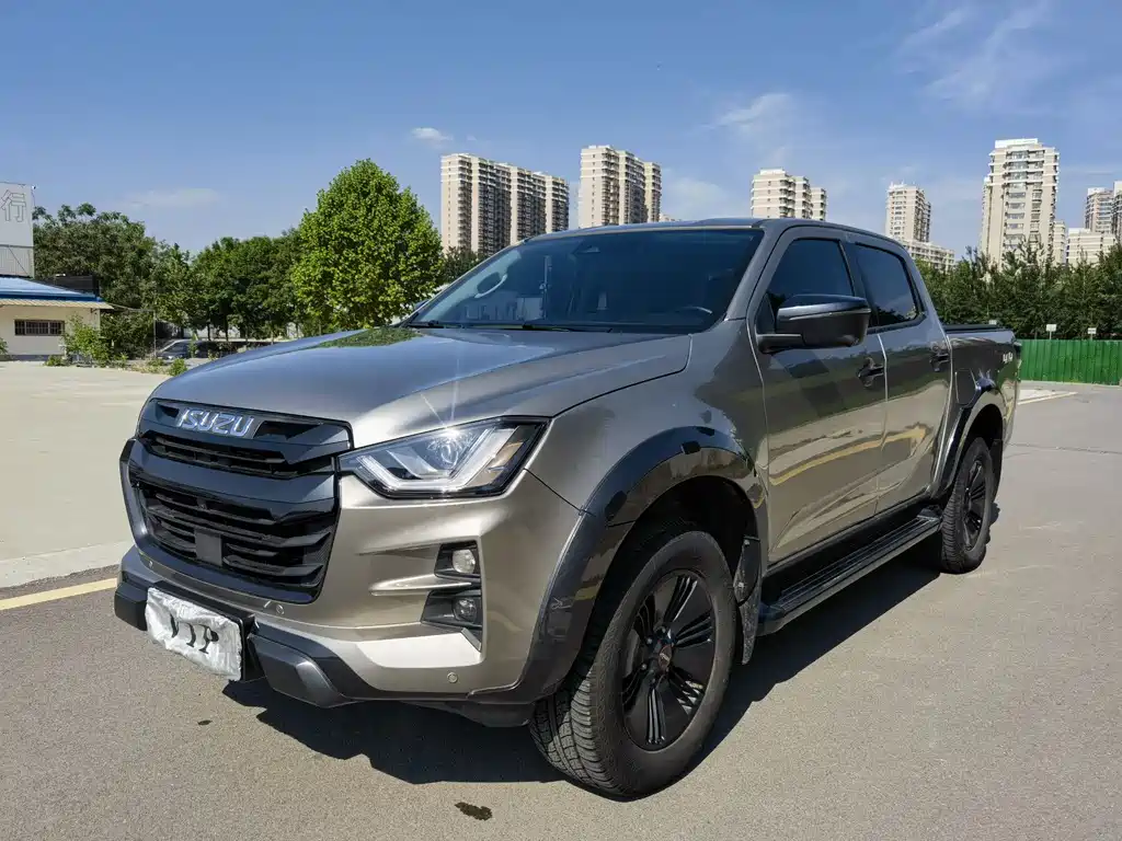 Isuzu D-MAX 2023