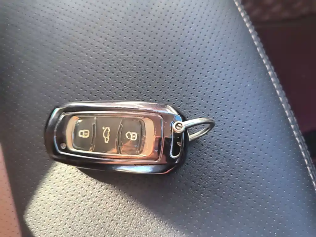Geely Vision X6 — миниатюра 10