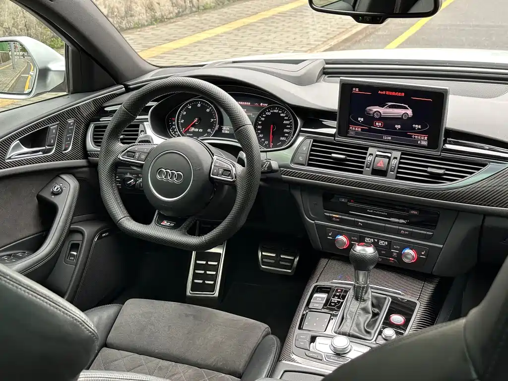 Audi RS 6 — миниатюра 9