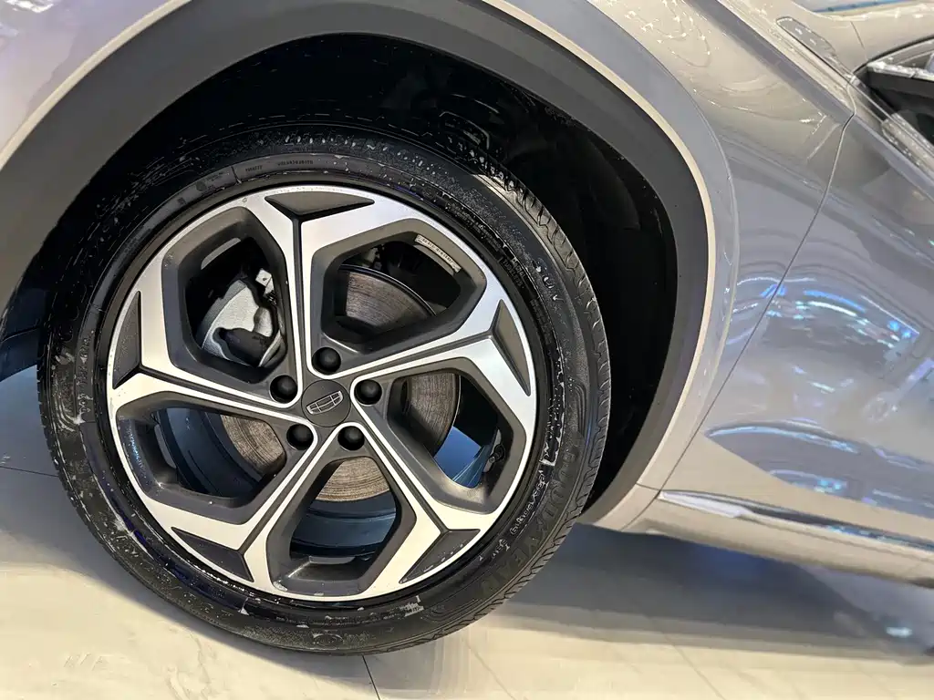 GEELY AUTOMOBILE XINGYUE L