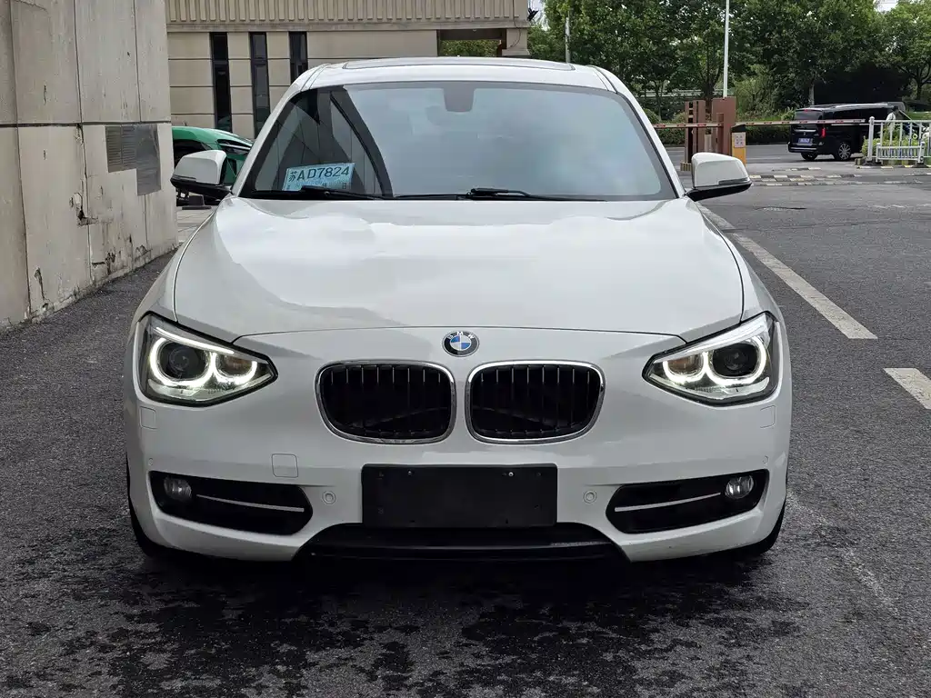 BMW 1 Series (Import) — миниатюра 2