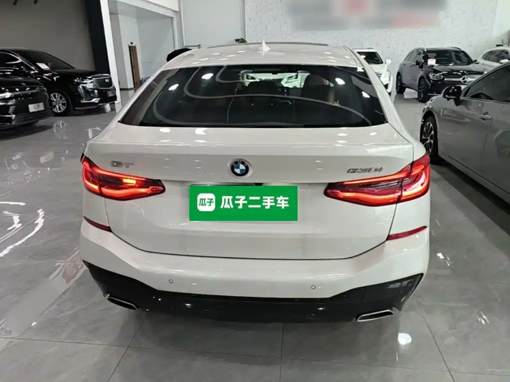 BMW 6 Series GT — миниатюра 6