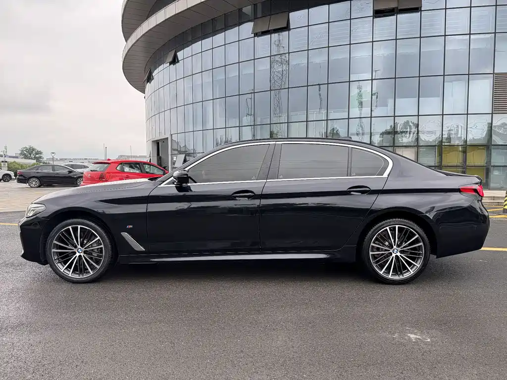 BMW 5 Series 5 2022 530Li Lead M Sport