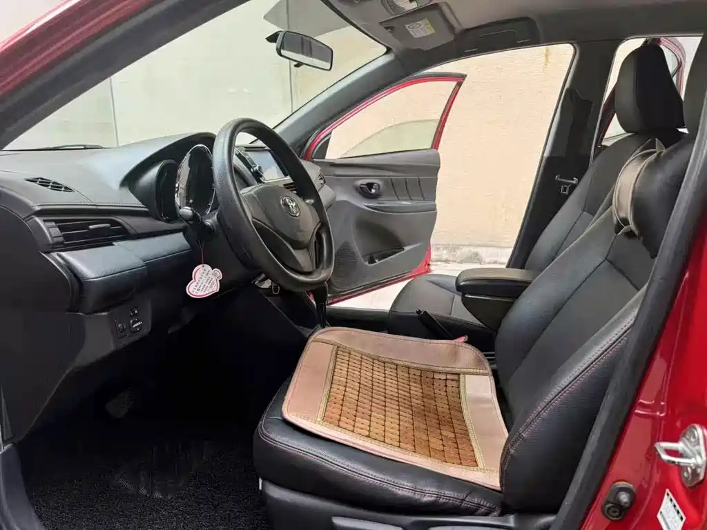 Toyota Vios — миниатюра 7
