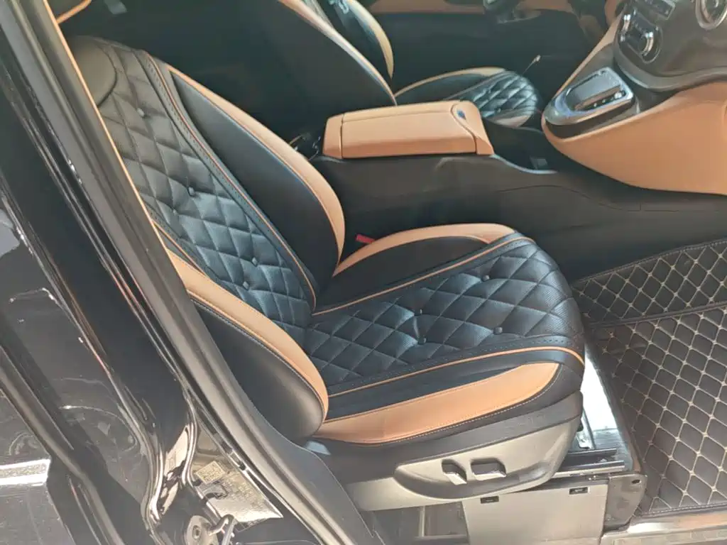 Mercedes-Benz Vito — миниатюра 25