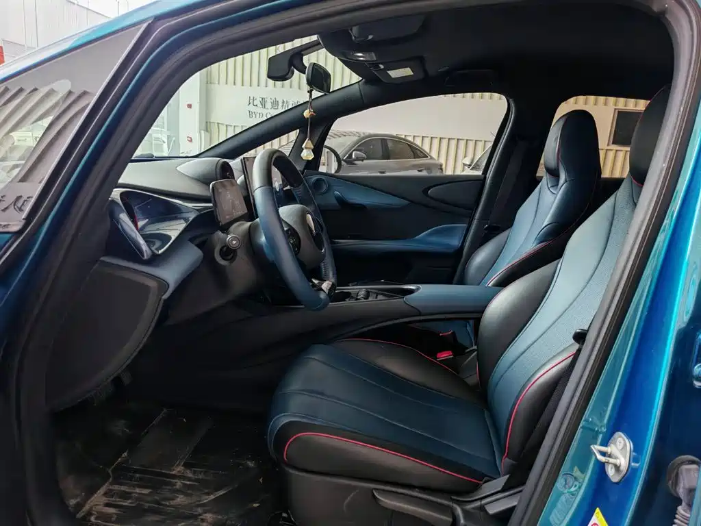 BYD Dolphin — миниатюра 9
