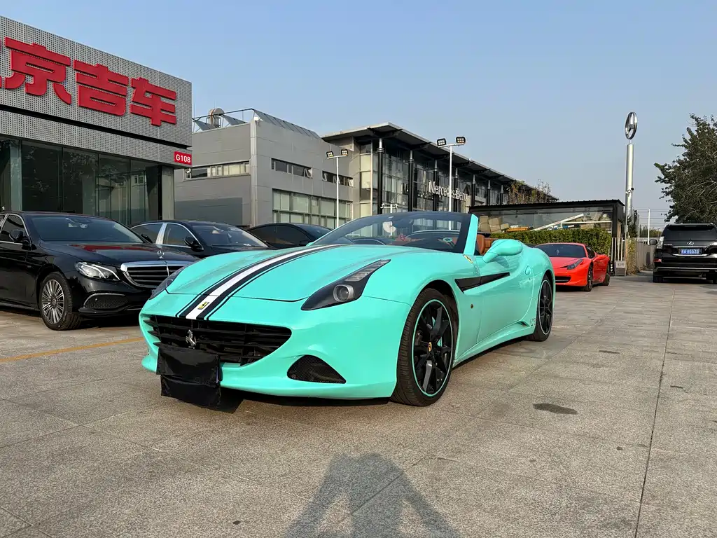 Ferrari California T