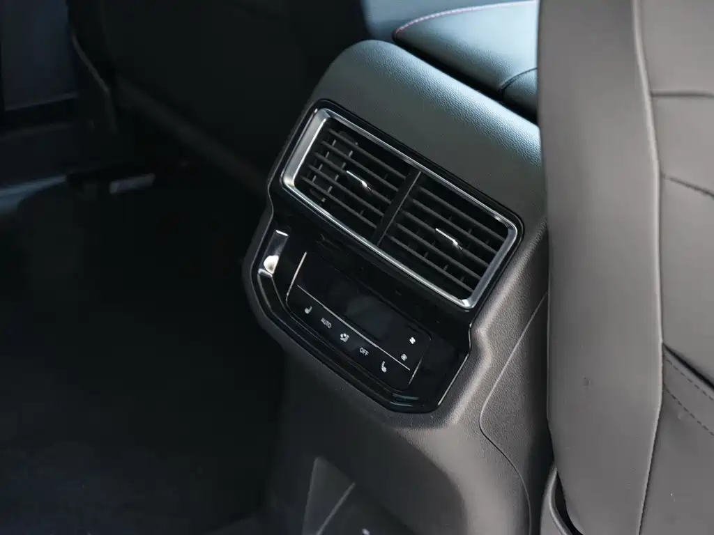 Volkswagen Teramont — миниатюра 16