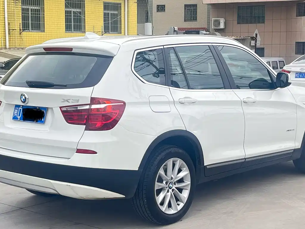 BMW X3 (Import) — миниатюра 4