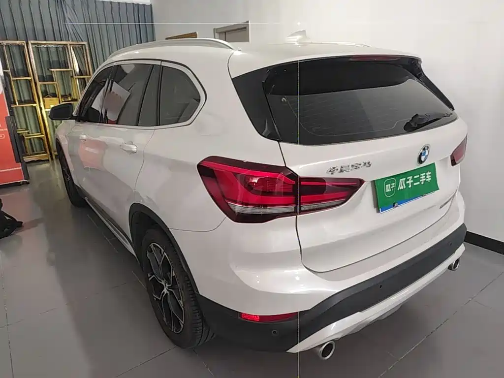 BMW X1 — миниатюра 5