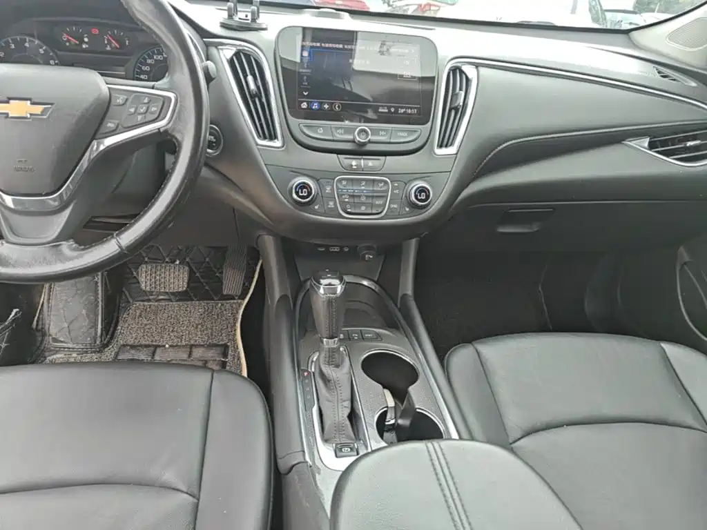 Chevrolet Malibu XL — миниатюра 14