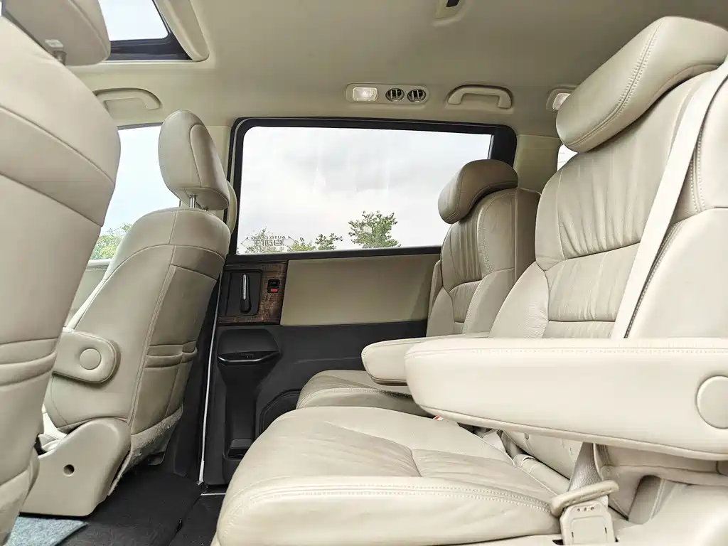 Honda Odyssey — миниатюра 16