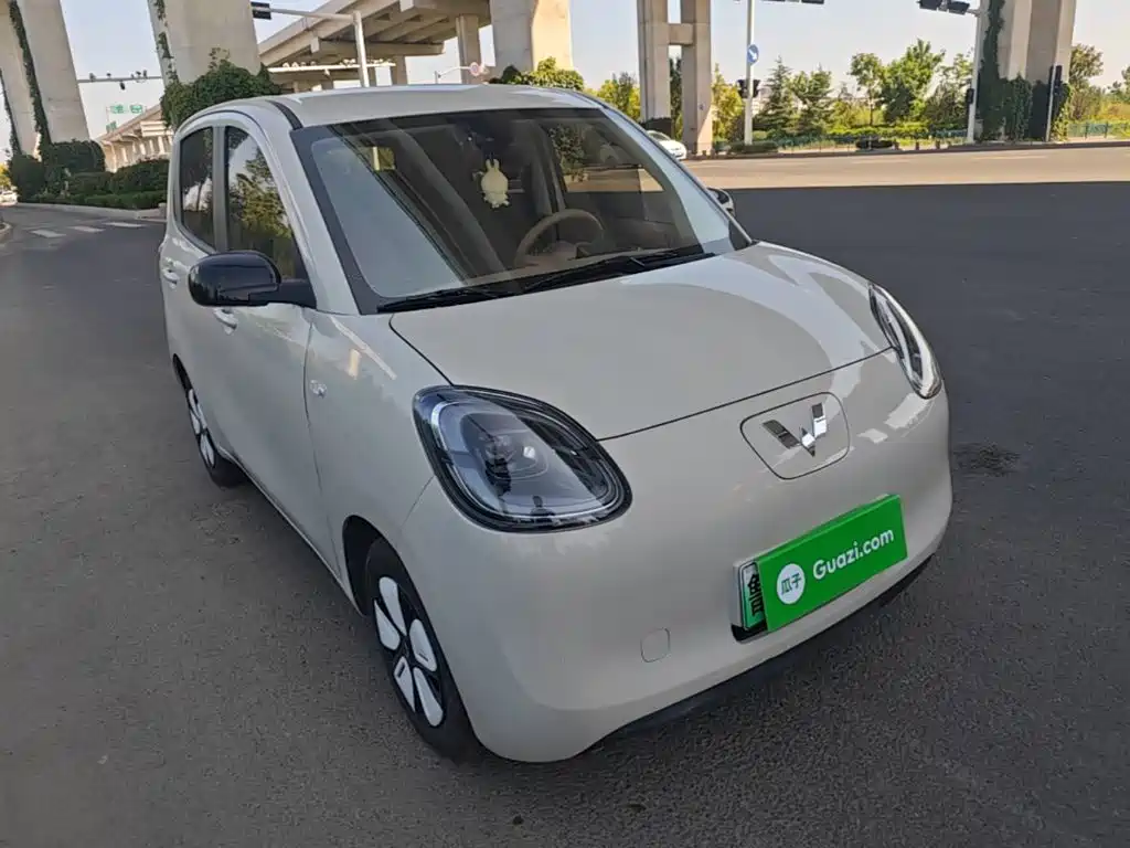Wuling MINIEV — миниатюра 4