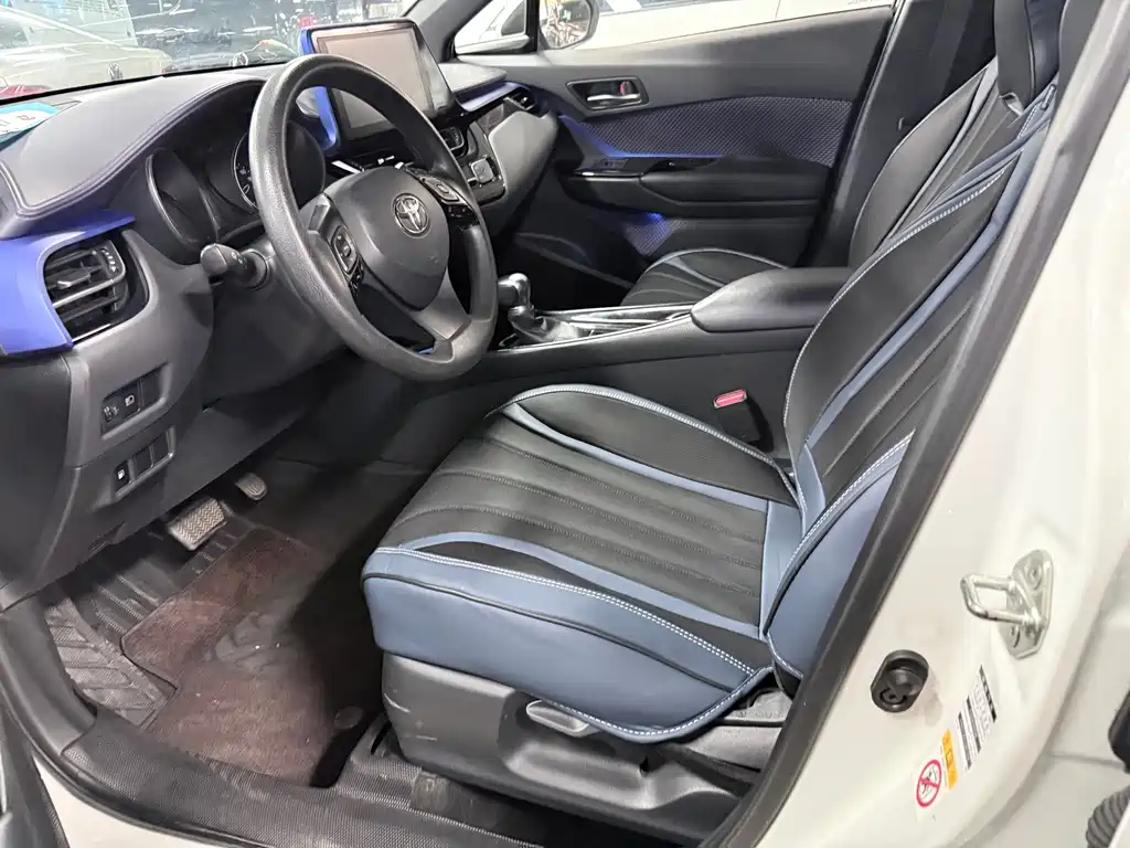 Toyota C-HR — миниатюра 9