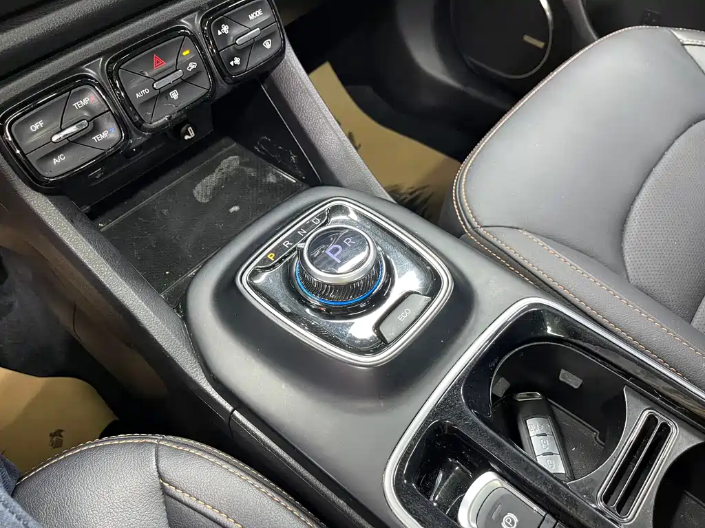 Aion Trumpchi GE3 — миниатюра 17