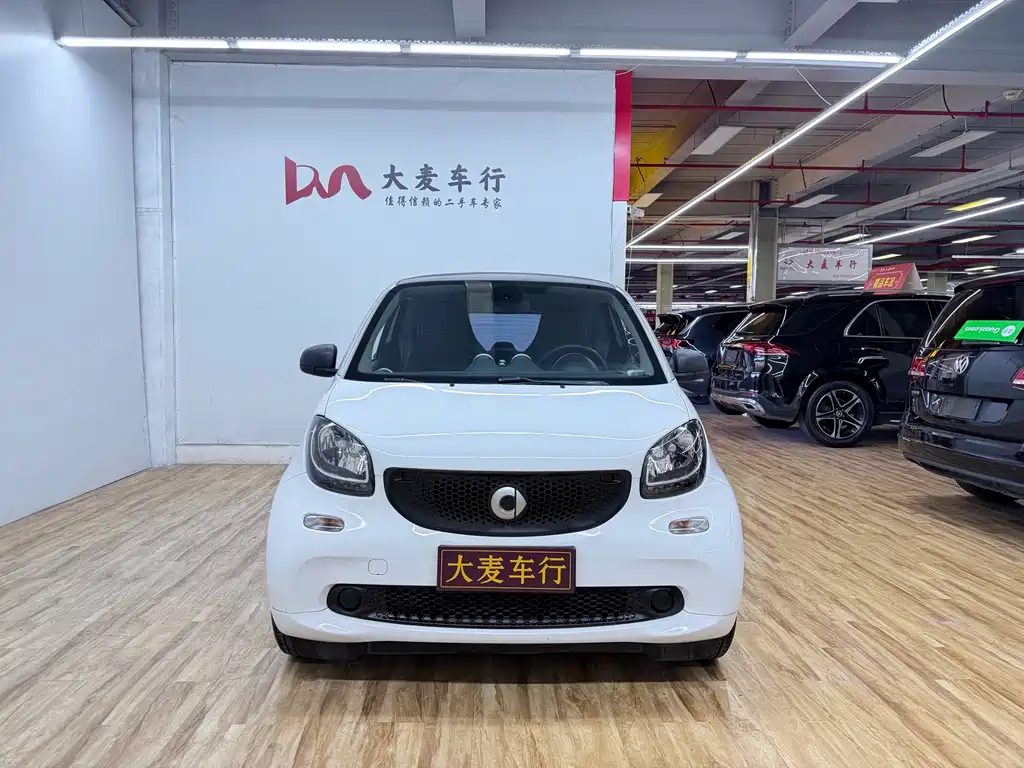 smart Smart Fortwo — миниатюра 2