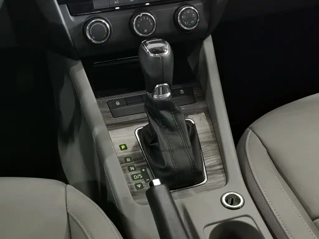 Skoda Octavia — миниатюра 13