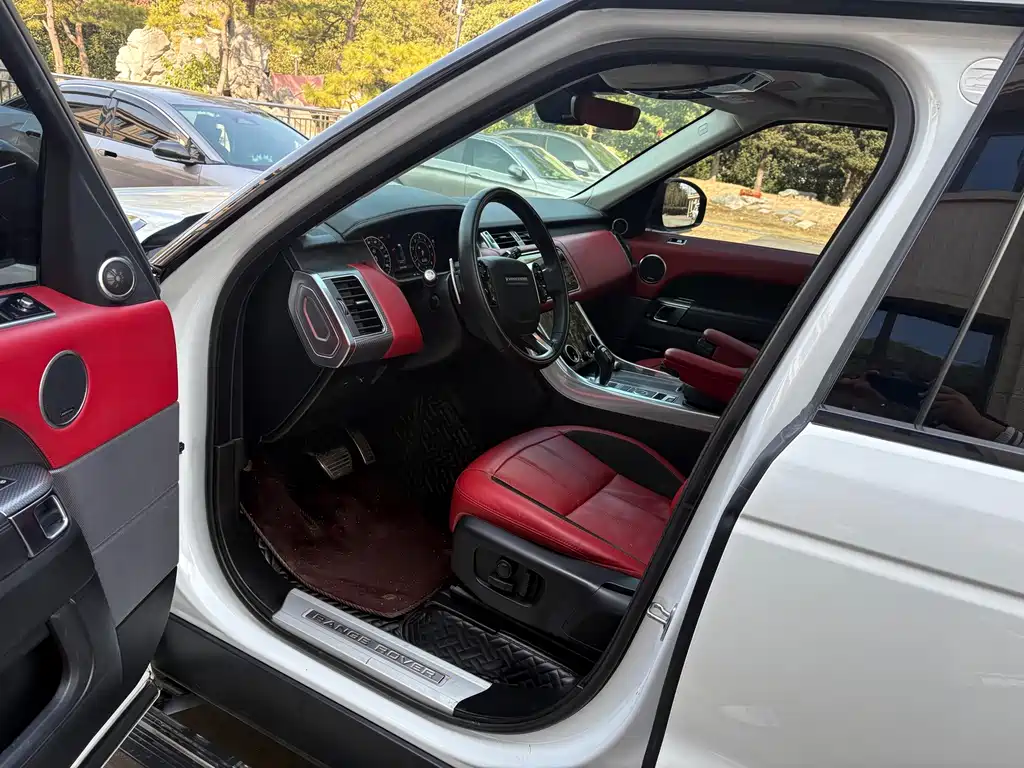 Land Rover Sport — миниатюра 3