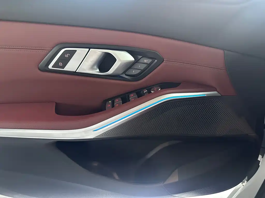 BMW i3 — миниатюра 6