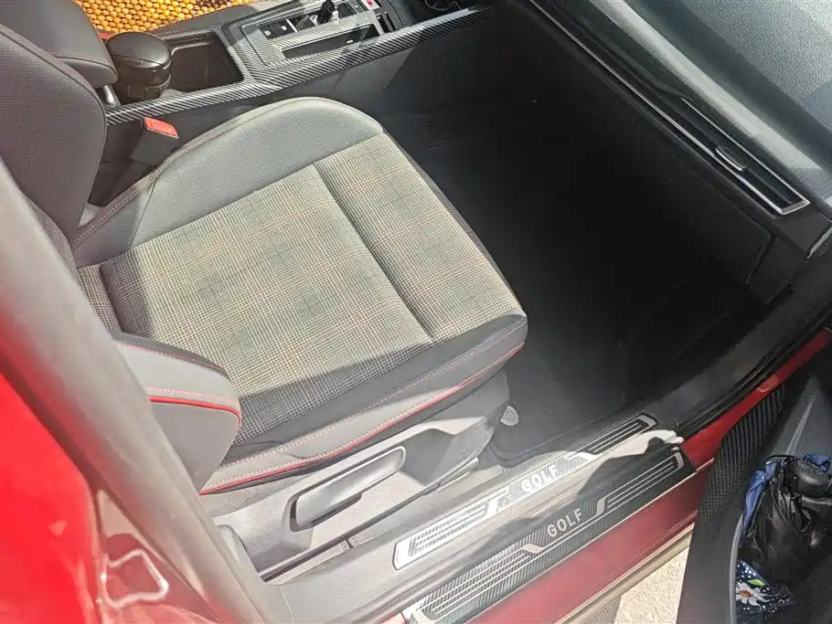Volkswagen Golf GTI GTI 2021 380TSI DSG GTI