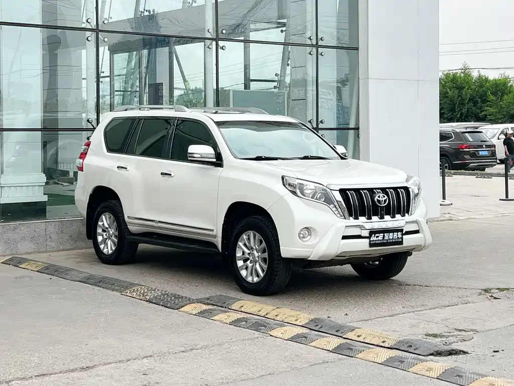 Toyota Land Cruiser Prado 2017 4.0L