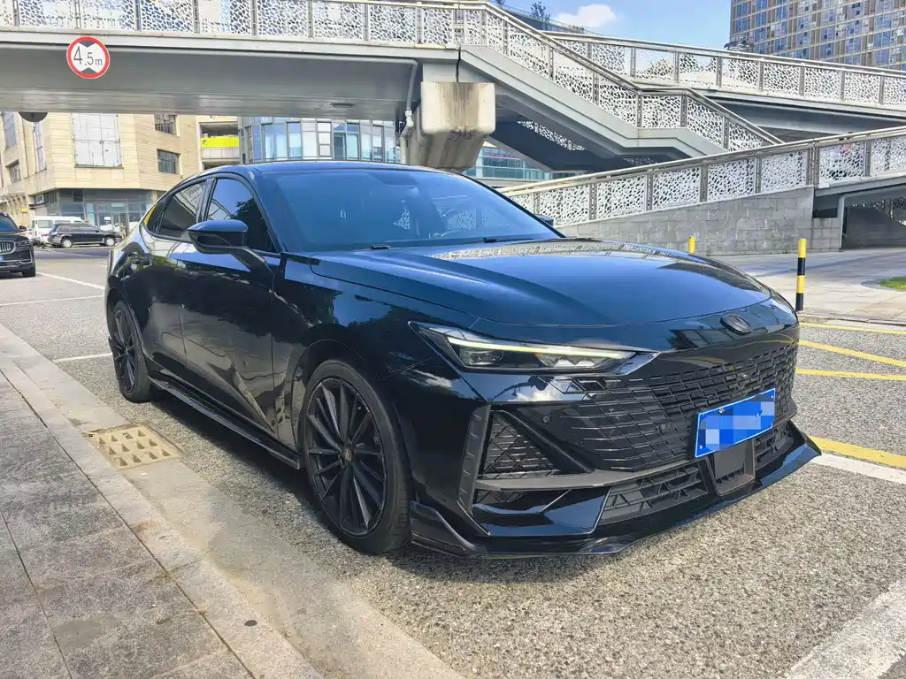 Changan UNI-V — миниатюра 3