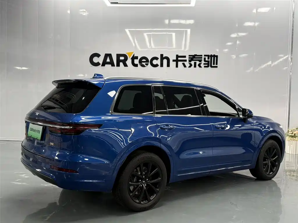 Li Auto ONE 2020 6 мест